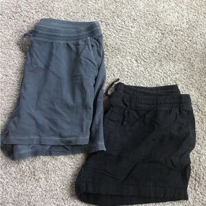 Women’s shorts size xl both pair